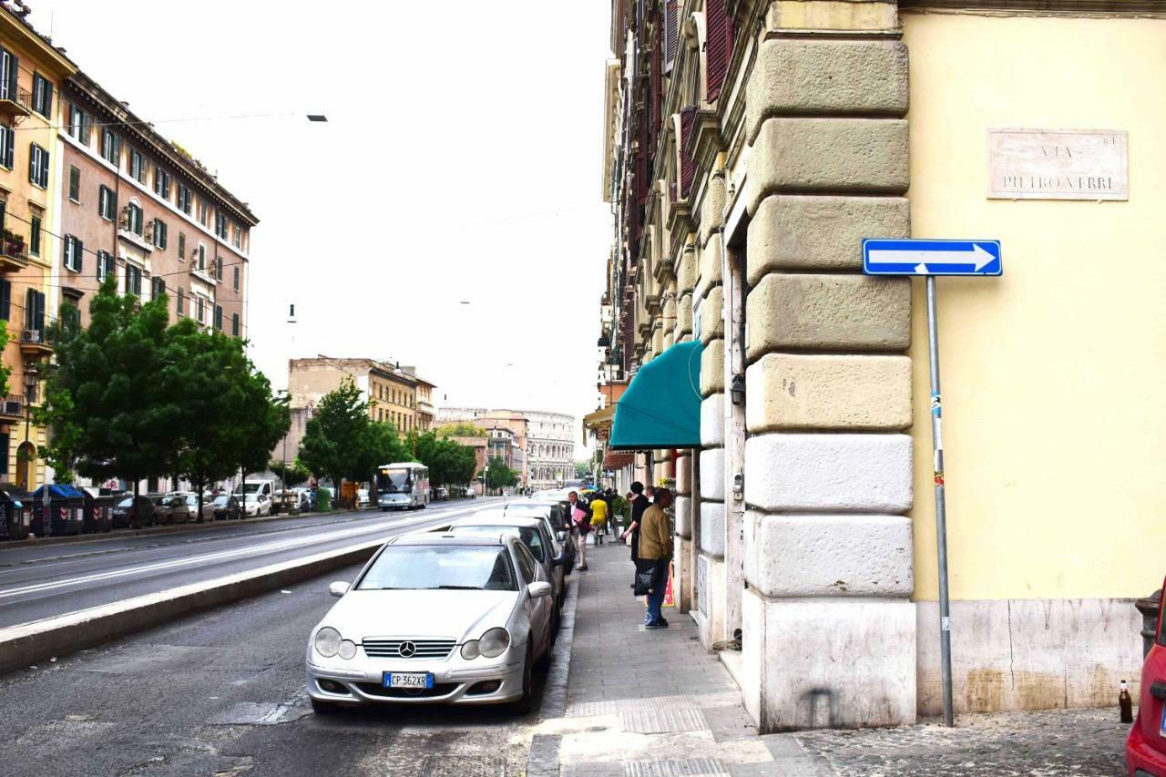 Le Rondini A Roma Villa Buitenkant foto