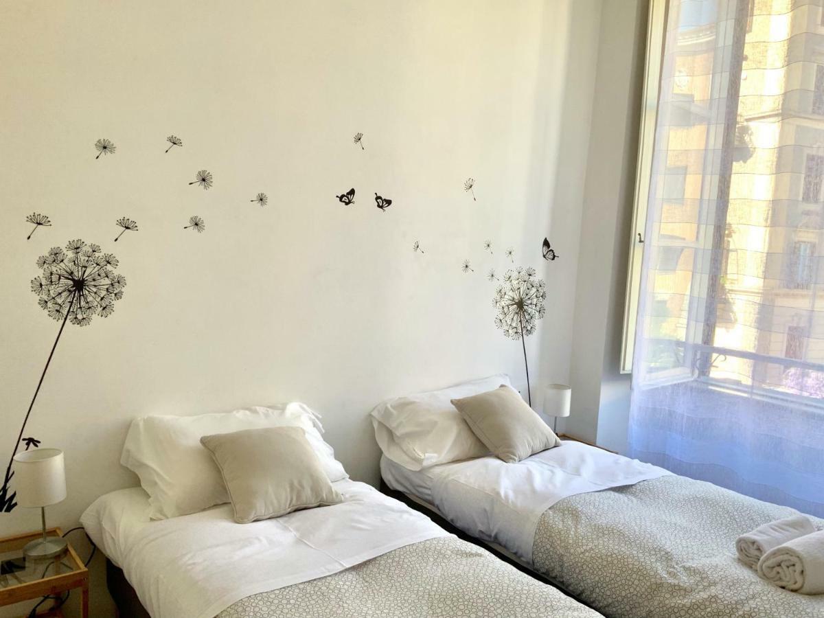 Le Rondini A Roma Villa Buitenkant foto
